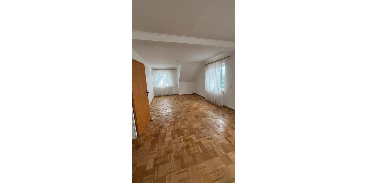 Etagenwohnung Peine - 3 Zimmer, 110 m&sup2;, 900&euro; | Angebot:27596486