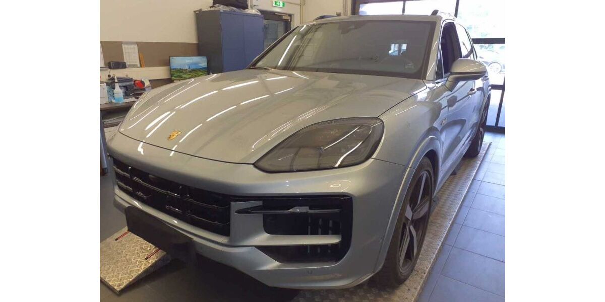 Porsche Cayenne 26.100 km 106.990 &euro; Hannover 30453
