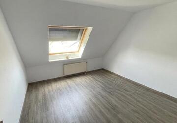 Wohnung Lengede - 3 Zimmer, 100 m&sup2;, 990&euro; | Angebot:27598211