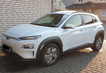 Hyundai KONA Elektro 45.820 km 22.900 &euro; Salzgitter 38228