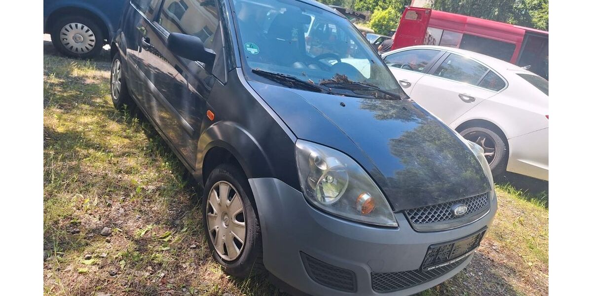 Ford Fiesta 136.280 km 1.500 &euro; Hannover 30451