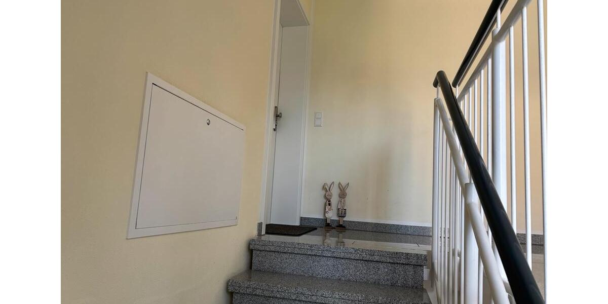 Terrassenwohnung Sarstedt - 4 Zimmer, 98 m&sup2;, 1.450&euro; | Angebot:27535259
