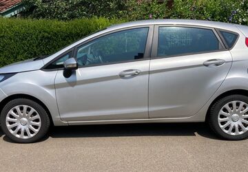 Ford Fiesta 130.000 km 3.499 &euro; Sarstedt 31157