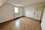 Dachgeschoßwohnung Peine Südstadt - 4 Zimmer, 100 m&sup2;, 750&euro; | Angebot:27597629