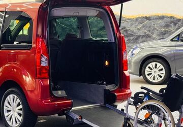 Citroen Berlingo 124.500 km 15.900 &euro; Salzgitter 38259