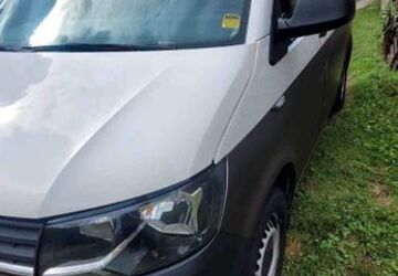 VW T6 Transporter 168.300 km 14.999 &euro; Schellerten 31174