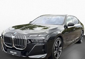 BMW 740 26.385 km 79.890 &euro; Hildesheim 31137