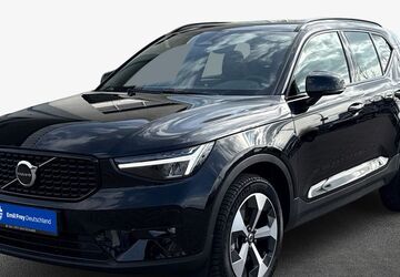 Volvo XC40 15.720 km 32.428 &euro; Hildesheim 31135